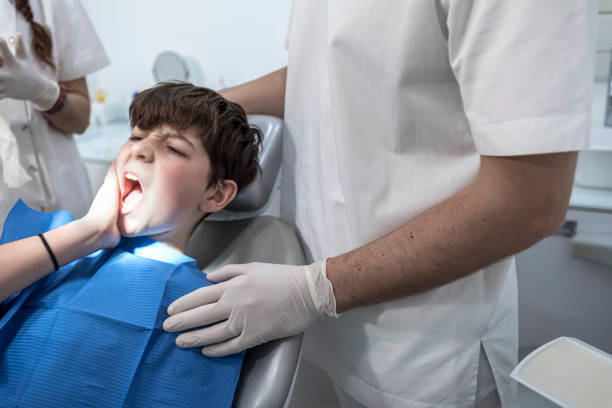Best Emergency Denture Repair in Beach City, TX