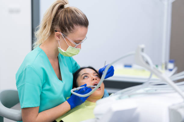 Best Emergency Gum Treatment in Beach City, TX
